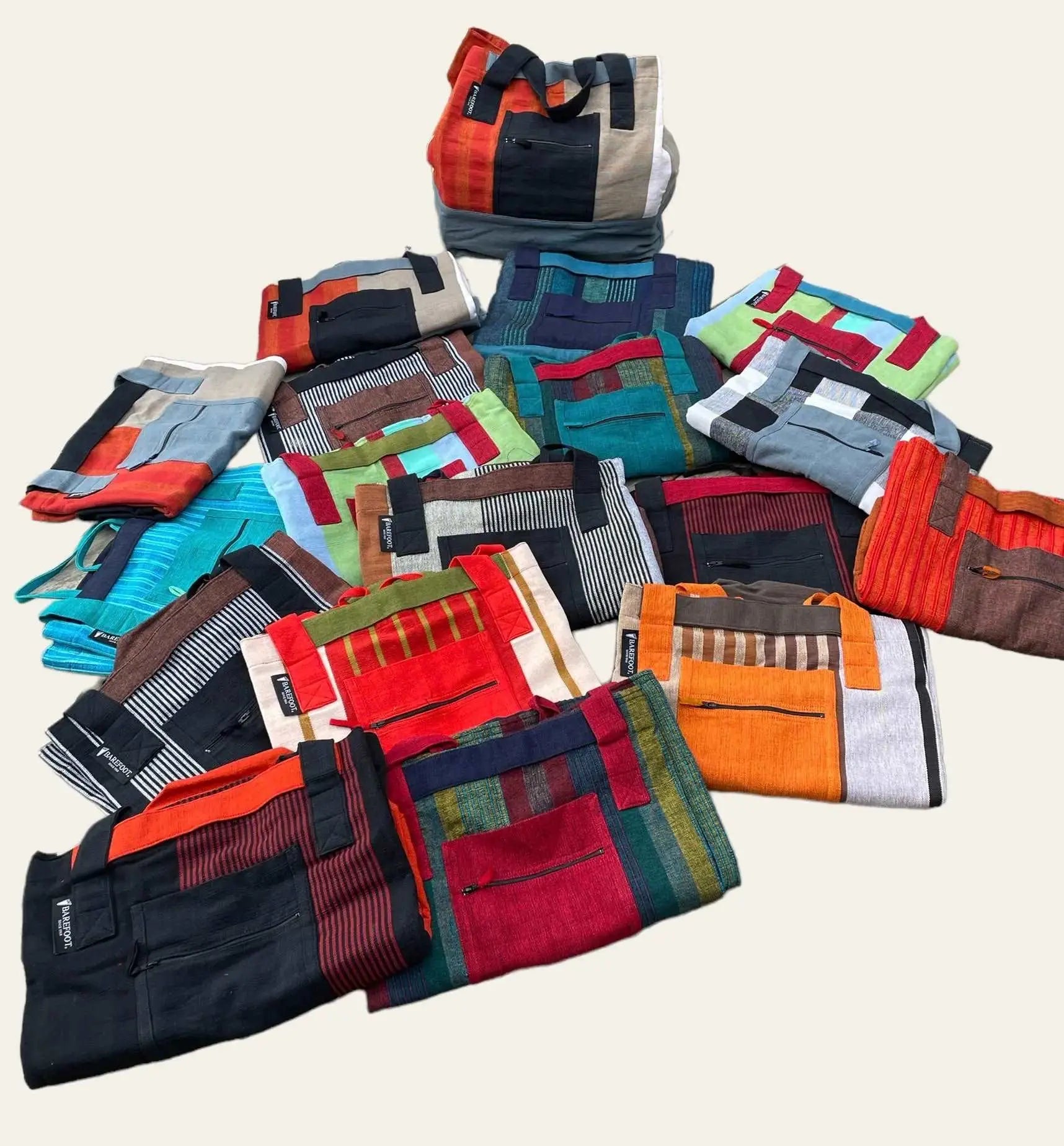 Field bag with pockets.