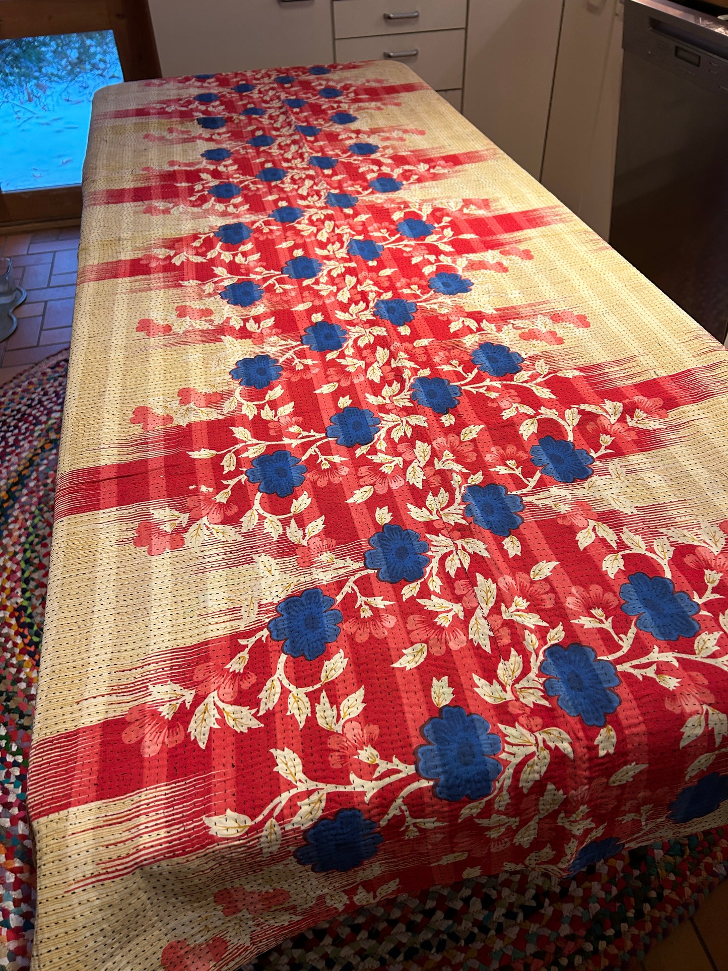 Kanthateppe 4. Mål 170x210.