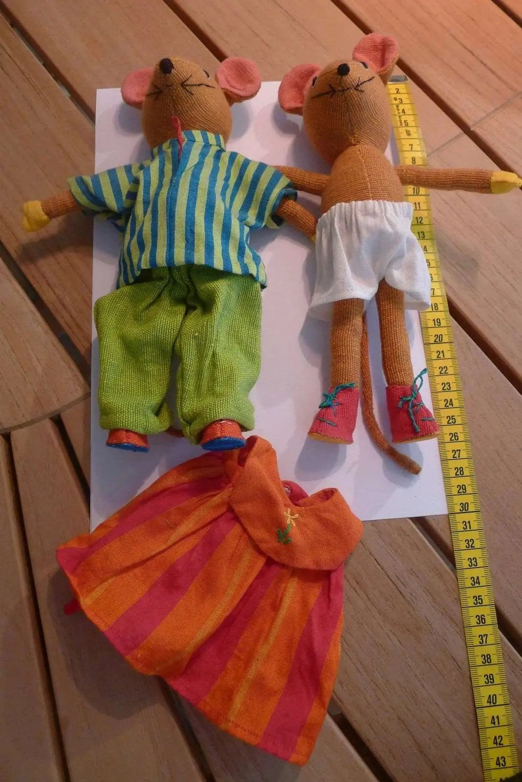 Stor musejente. Håndsydd. Ca 25 cm. CE-merket.