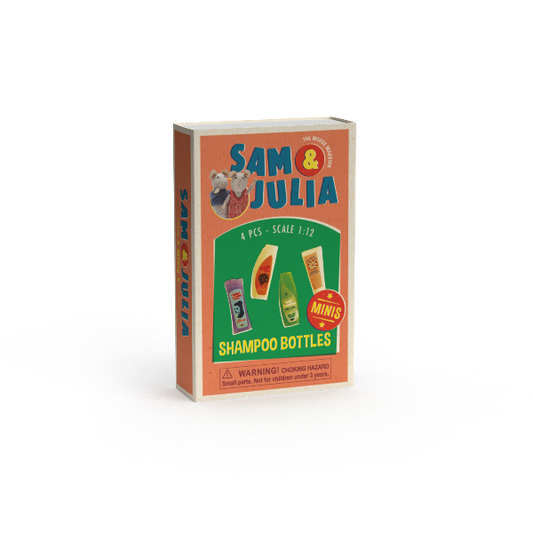 Dukkehusminiatyrer  - shampooflasker i fyrstikkeske (skala 1:12)