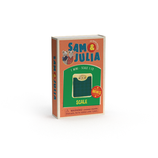 Dukkehusminiatyrer  - badevekt i fyrstikkeske  (skala 1:12)