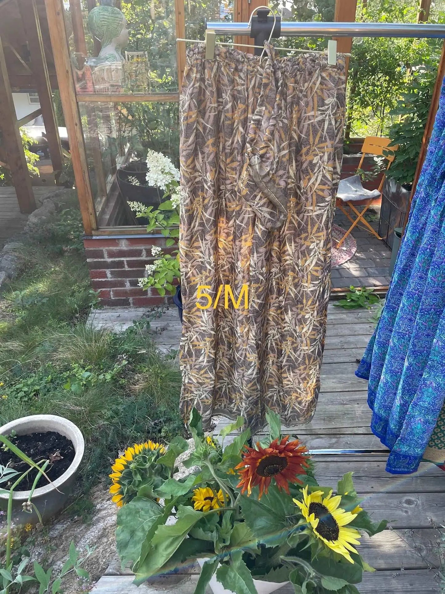 yogabukse av res . silke. Str M MouseTales