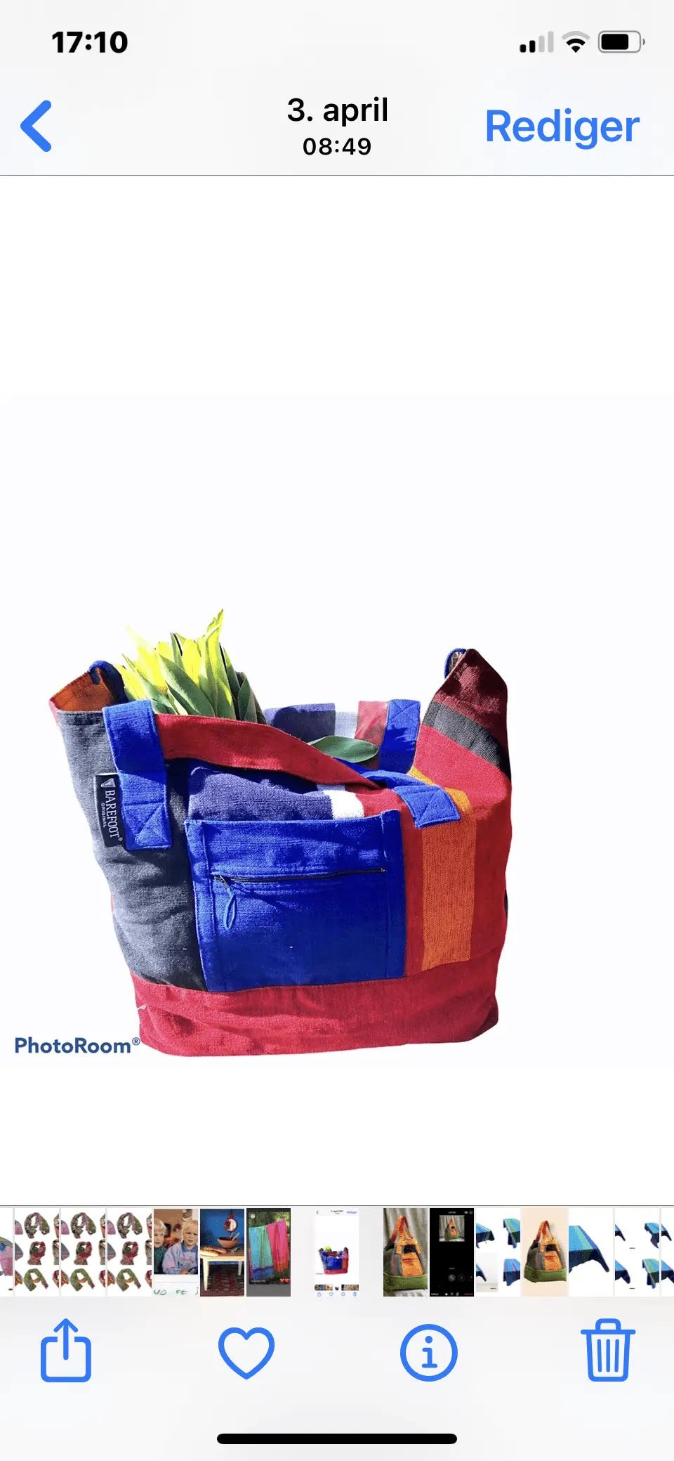Field bag with pockets.