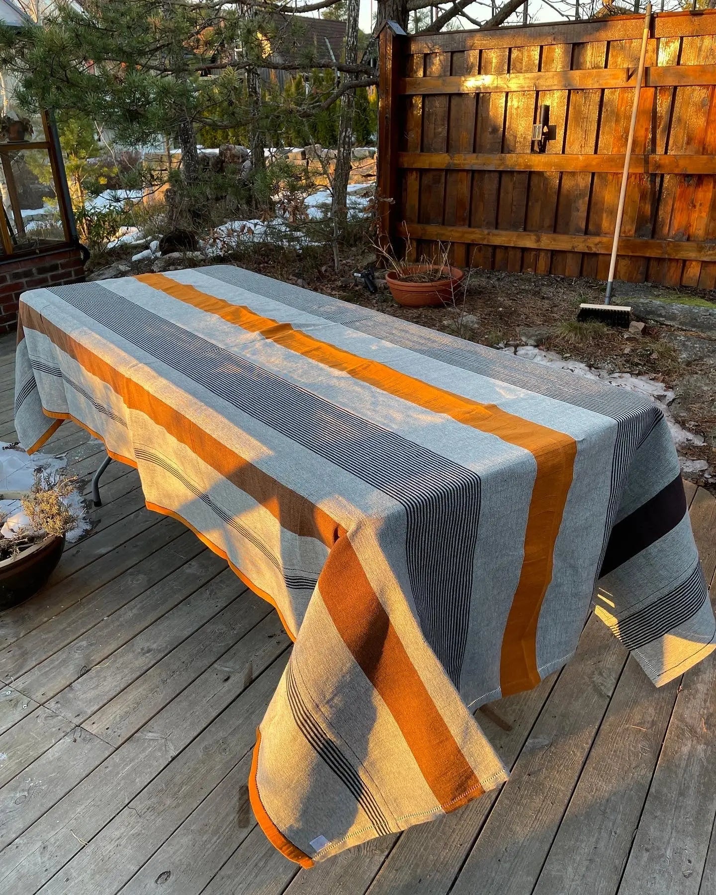Metervare " Wooden Black Black", 132 cm