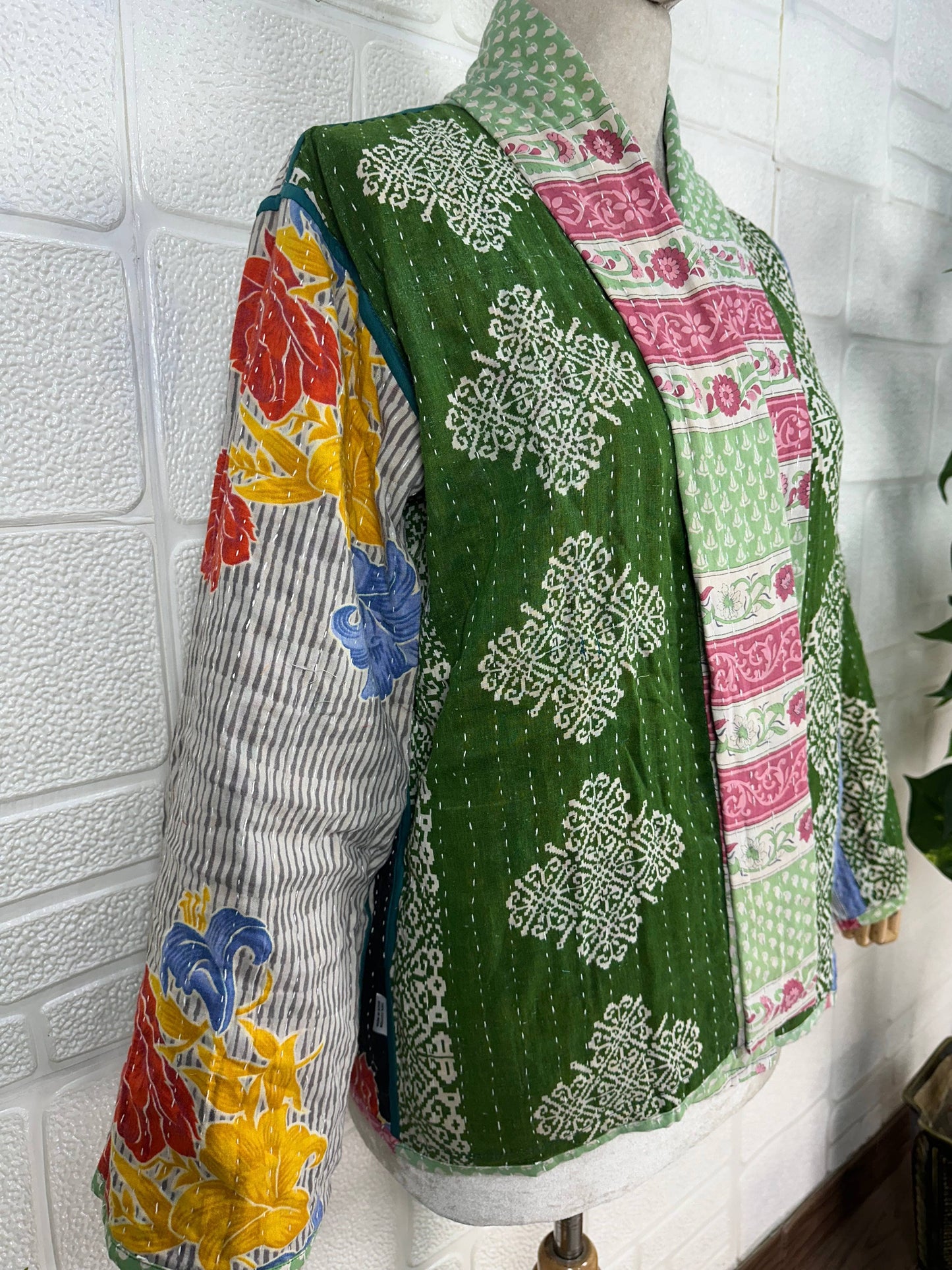 Vintage Kantha Kort Jakke .Vendbar