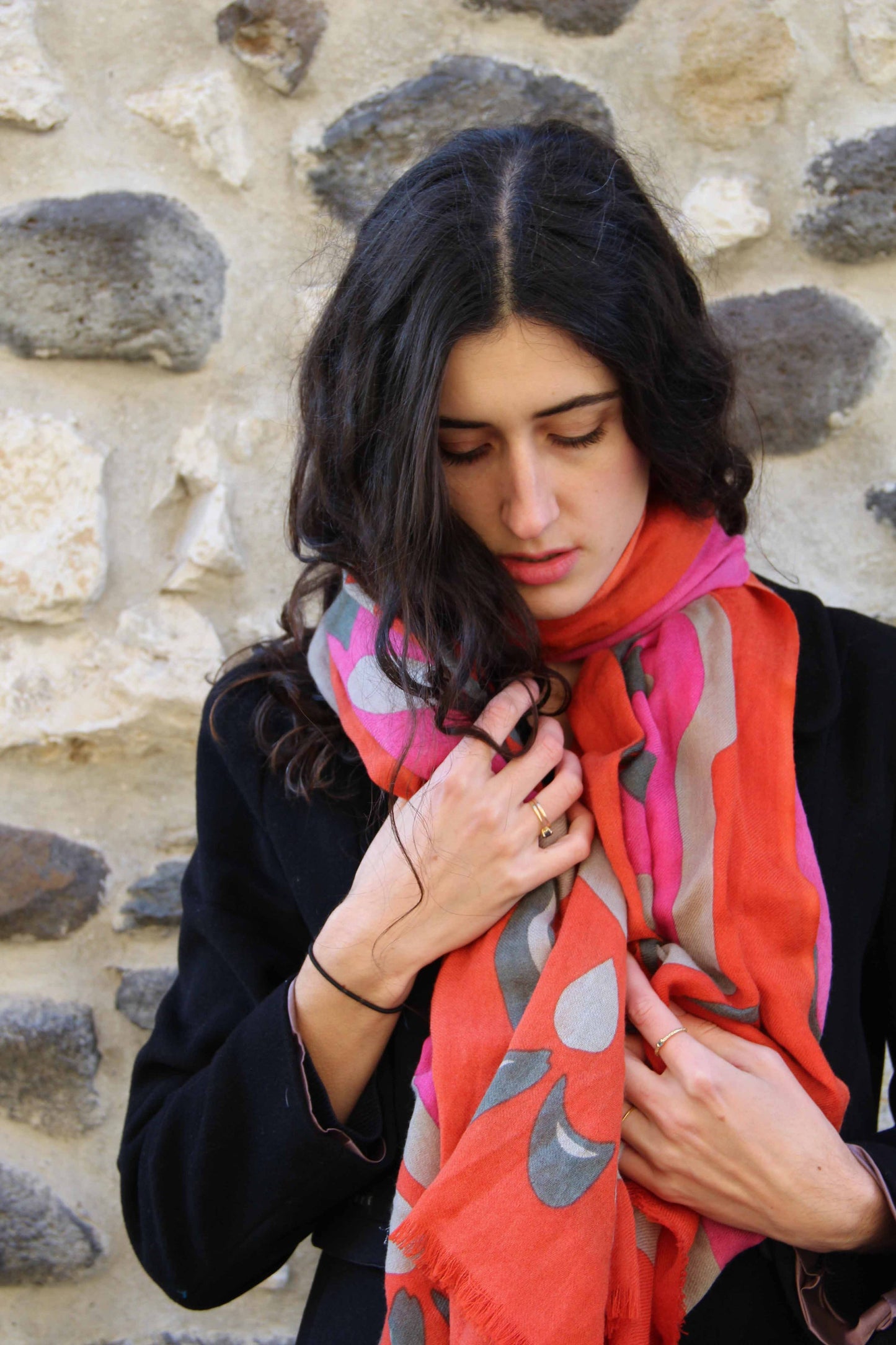 Lett ullskjerf Kamala Fuchsia, 70x200cm