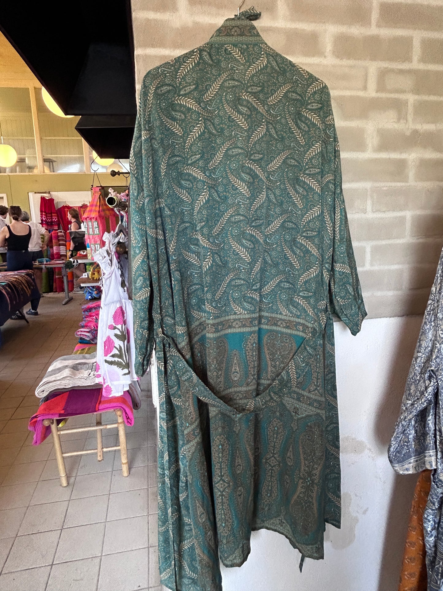 Kimono av res. sarisilke