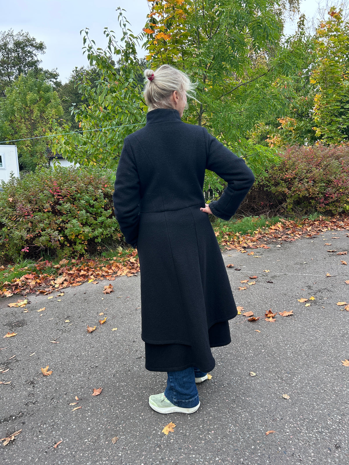 RAND – fotsid ullkåpe fra Olars Ulla