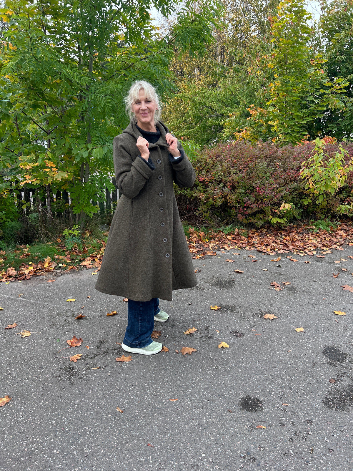 Hettekåpe fra Olars Ulla – oliven