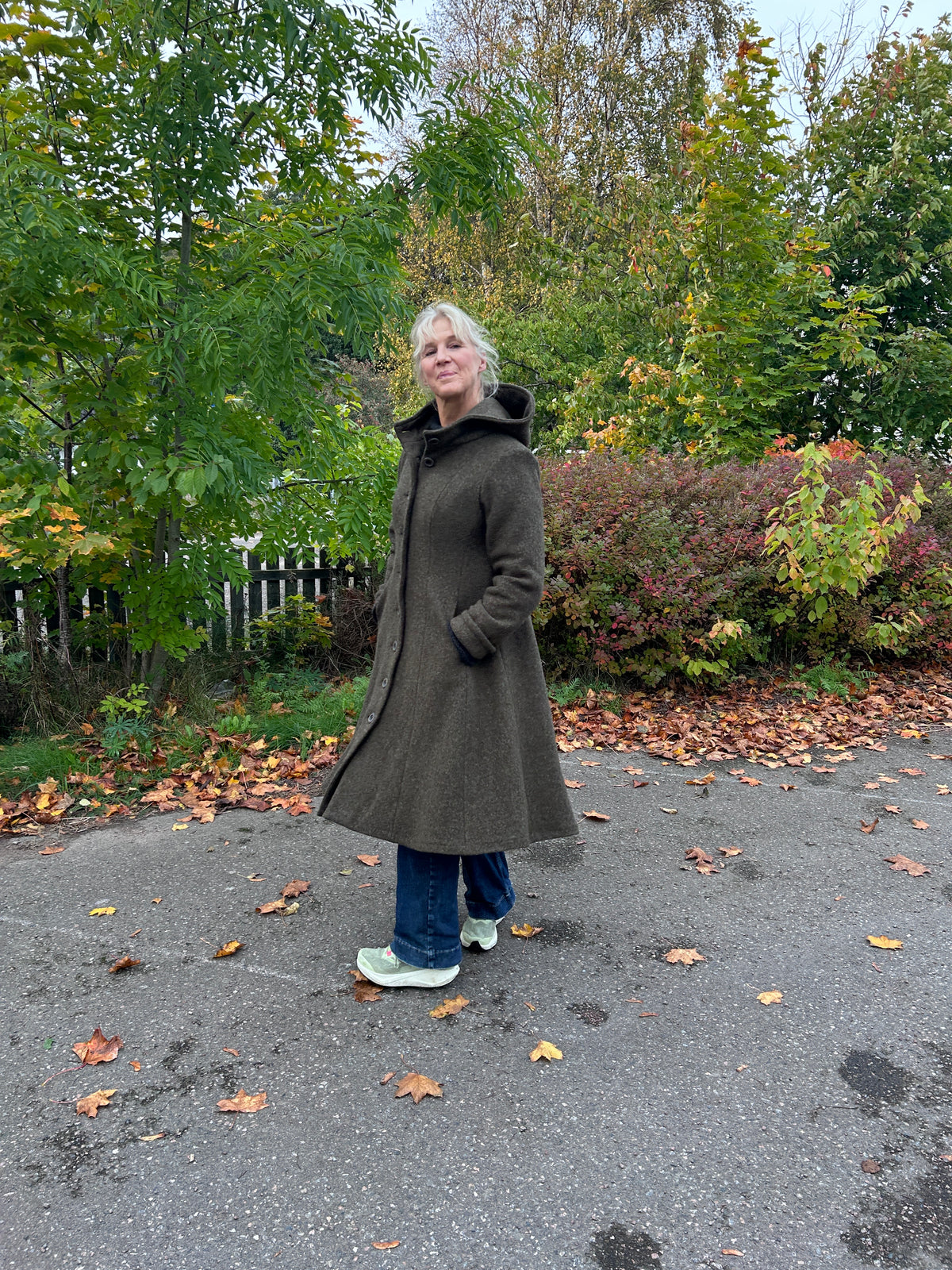Hettekåpe fra Olars Ulla – oliven