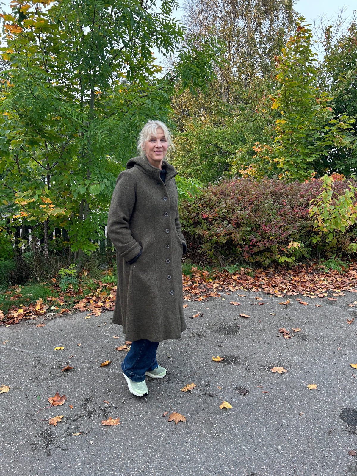 Hettekåpe fra Olars Ulla – oliven