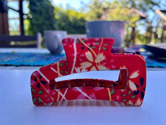 Store hårklyper ( 9cm lange) trukket med japansk kimonosilke.