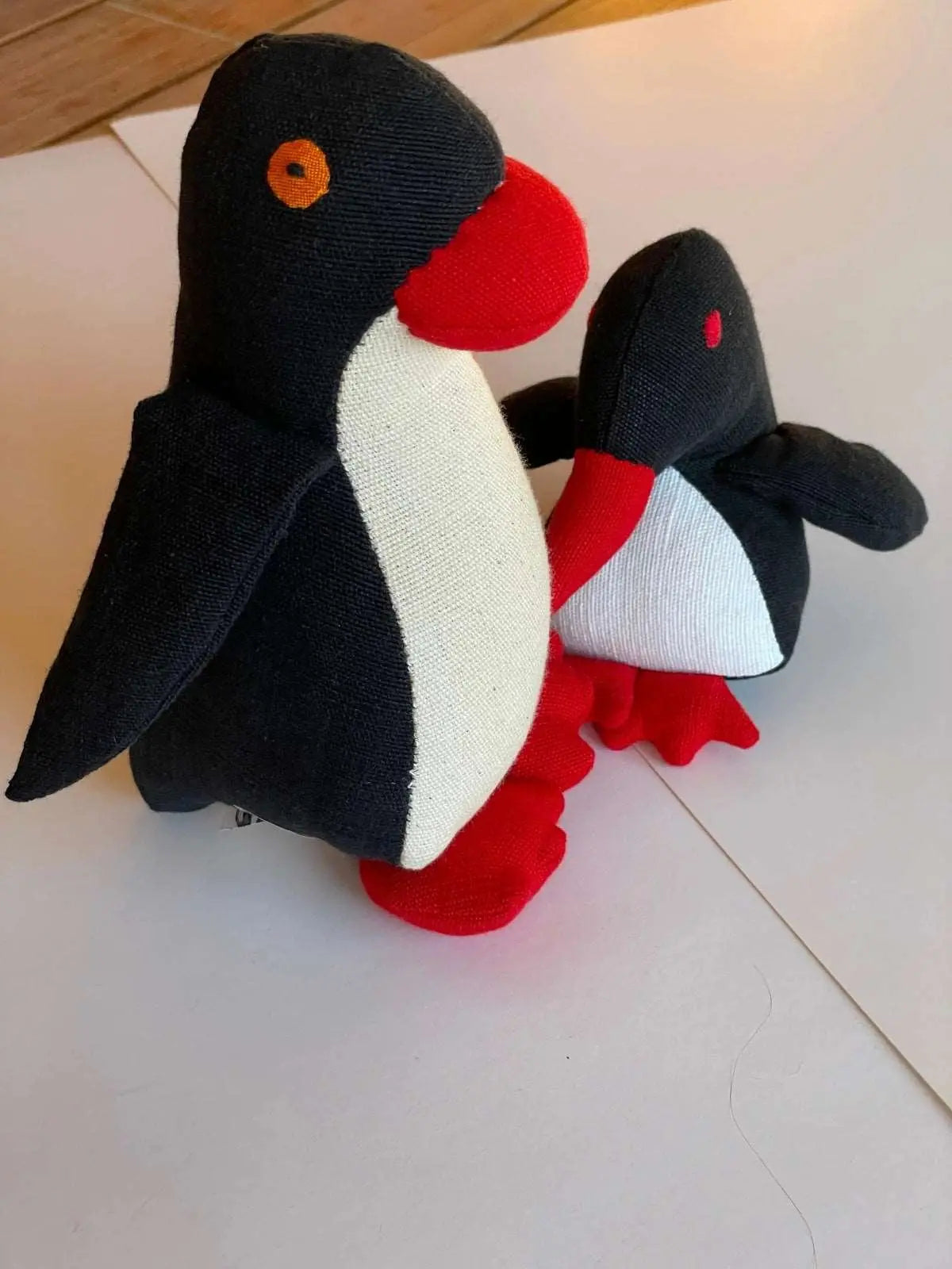 Pingvinmamma med barnet sitt