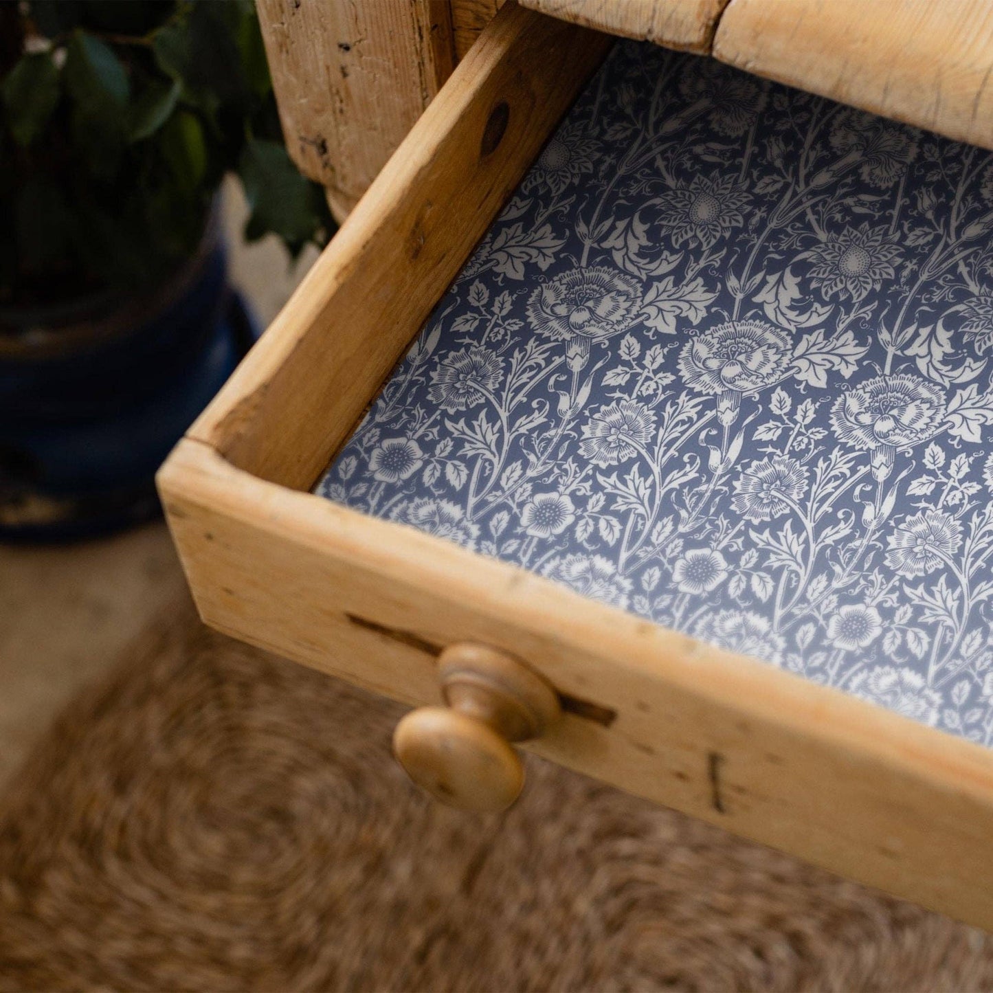 SKUFFEINDLÆG MED LAVENDELDUFT i BLÅT William Morris Design: Lavender
